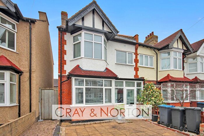 3 Bedroom End Of Terrace House For Sale In Parkview Road, Addiscombe, CR0