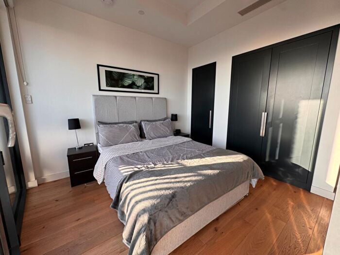 Apartment For Sale In Flat, Corson House, City Island Way, London, E14