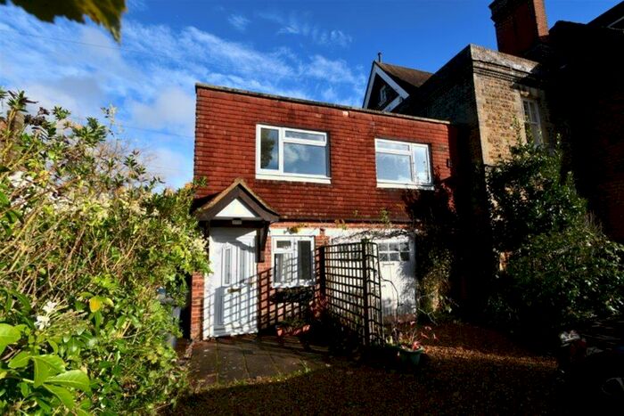 2 Bedroom House To Rent In Bedroom End Of Terrace House In Godalming, GU7