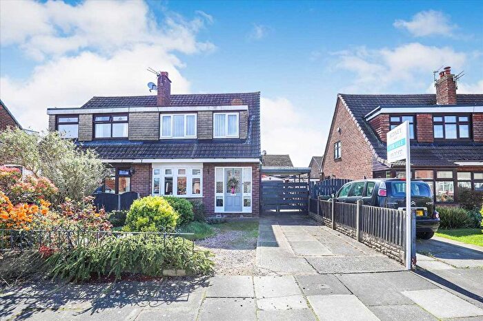 3 Bedroom Semi Detached House For Sale In Sandiway Avenue, Widnes, WA8