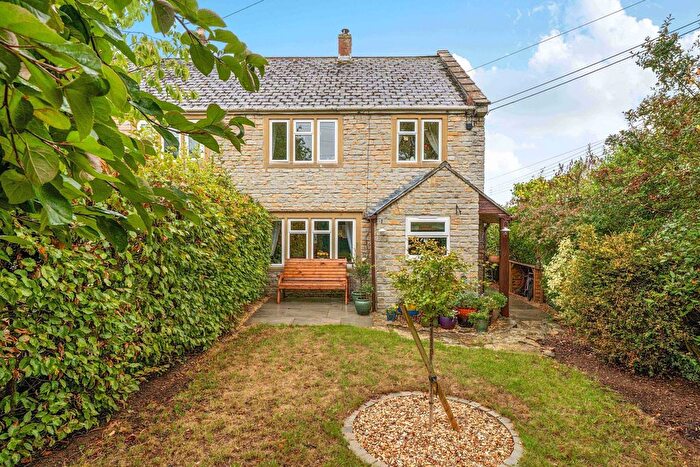 3 Bedroom Semi Detached House For Sale In Batu Cottage Kingsdon, Kingsdon, Somerton, TA11