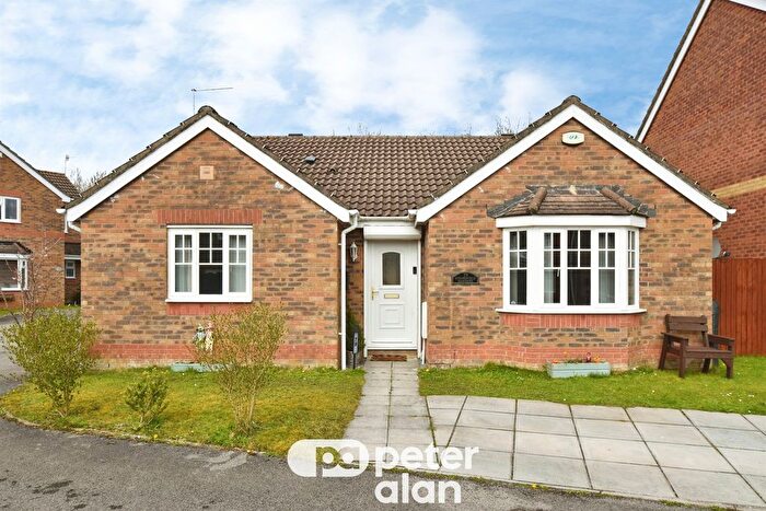 3 Bedroom Bungalow For Sale In Springfield Gardens, Hirwaun, Aberdare, CF44