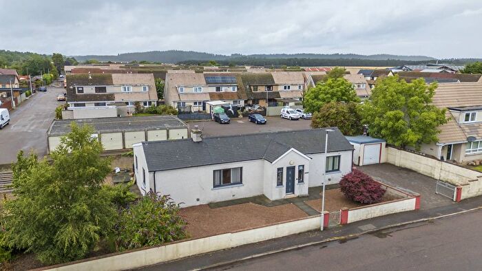 3 Bedroom Bungalow For Sale In Stynie Road, Mosstodloch, Fochabers, Moray, IV32