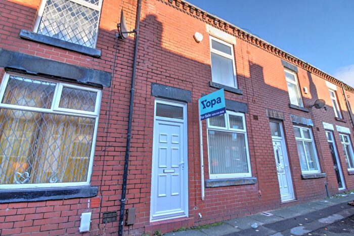 2 Bedroom Terraced House For Sale In Uttley Street, Bolton, BL1