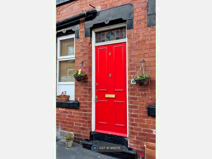 1 Bedroom Terraced House To Rent In Highbury Place, Leeds, LS6