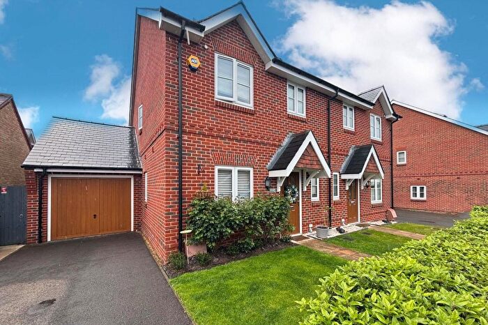 3 Bedroom Semi-Detached House For Sale In Gardenia Drive, Wrecclesham, Farnham, Surrey, GU10