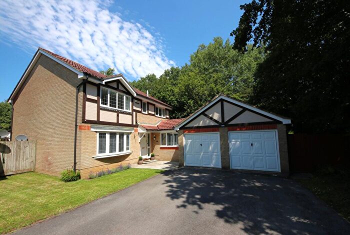 4 Bedroom Detached House For Sale In Nelsons Gardens, Hedge End, SO30