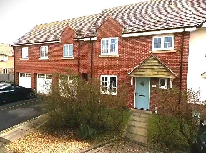 2 Bedroom Terraced House For Sale In Hawknest Avenue, Fleetwood, Lancashire, FY7