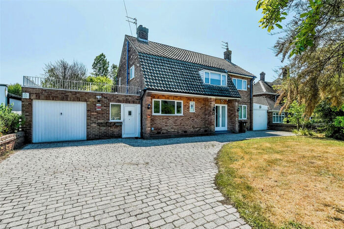 4 Bedroom Detached House To Rent In Prestwick Drive, L23