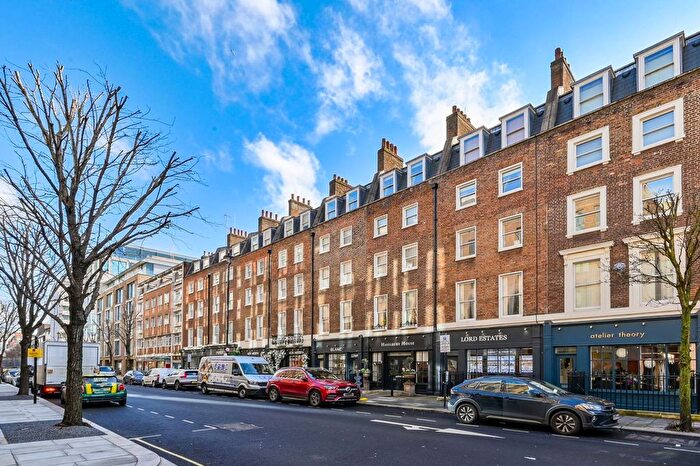 2 Bedroom Flat For Sale In Haselbury House, Marylebone, London, W1U