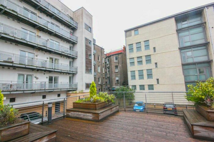 2 Bedroom Flat To Rent In Flat /, Port Dundas Road, G4