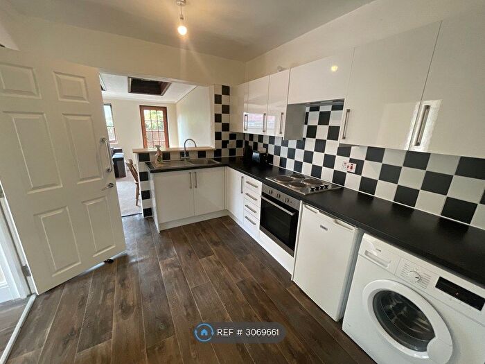 5 Bedroom Terraced House To Rent In Kellaway Avenue, Bristol, BS6