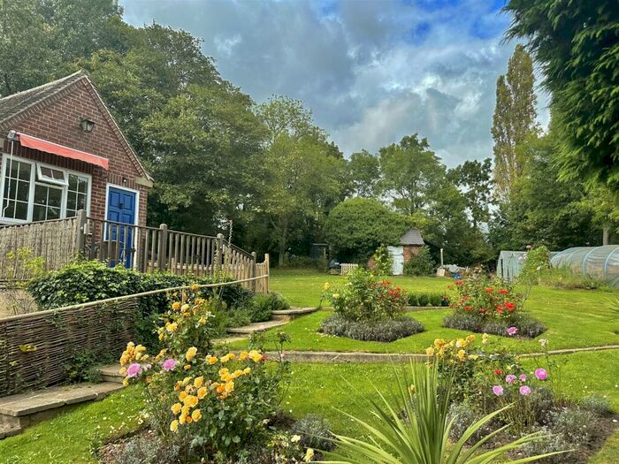 2 Bedroom Cottage To Rent In Tonge Lane, Breedon-On-The-Hill, Derby, DE73