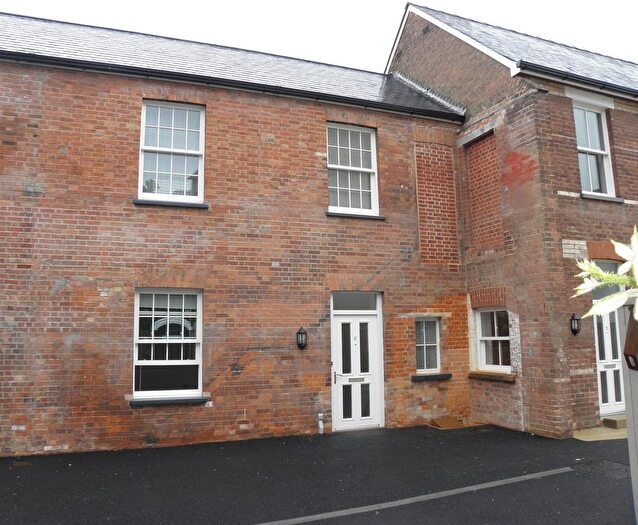 2 Bedroom Terraced House To Rent In Mount Dinham Court, Exeter., EX4