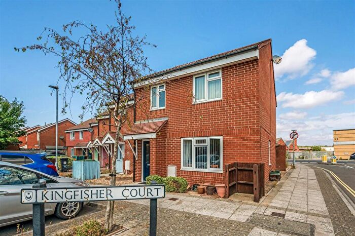3 Bedroom Semi-Detached House For Sale In Kingfisher Court, Hilsea, Portsmouth, PO3
