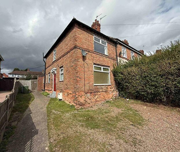 3 Bedroom Terraced House To Rent In Robin Hood Road, Blidworth, Mansfield, NG21
