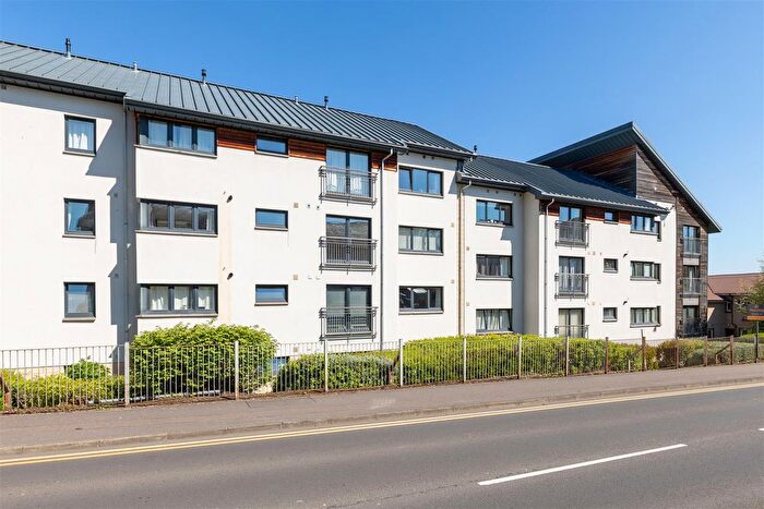 2 Bedroom Flat For Sale In Morris Court, Perth, PH1