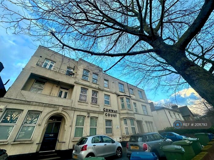 2 Bedroom Flat To Rent In Lordship Lane, London, SE22