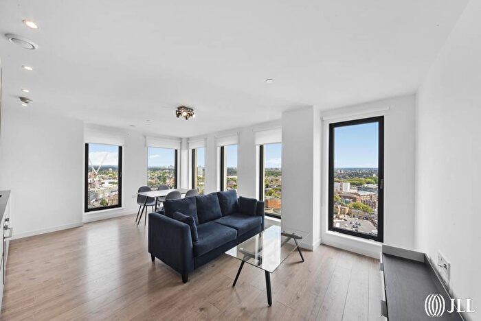 1 Bedroom Apartment To Rent In Legacy Tower, Great Eastern Road, Stratford, E15