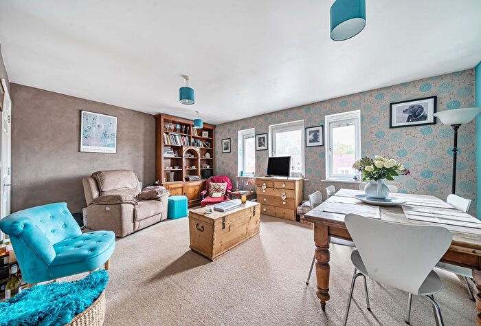 1 Bedroom Flat For Sale In Queripel Close, Tunbridge Wells, Kent, TN2