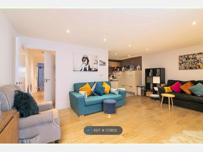 2 Bedroom Flat To Rent In Omega Place, London, N1