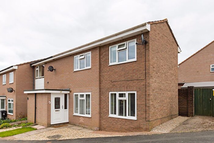 3 Bedroom End Terrace House For Sale In Woodfield Close, Exmouth, EX8