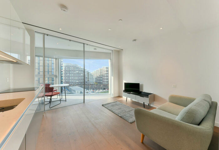 Studio To Rent In Battersea Power Station, London, SW11