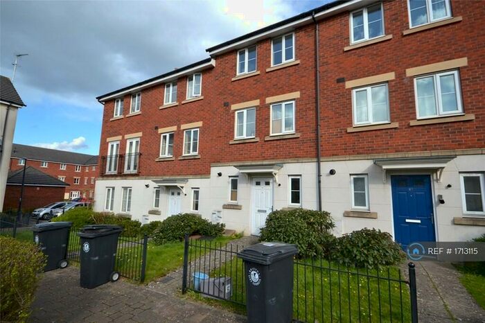 4 Bedroom Terraced House To Rent In Beatrix Place, Horfield, Bristol, BS7