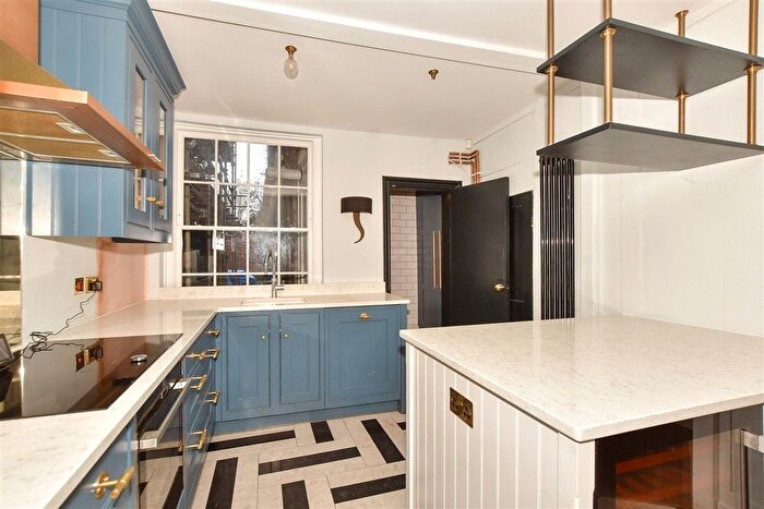 3 Bedroom Town House For Sale In St. Alphege Lane, Canterbury, Kent, CT1