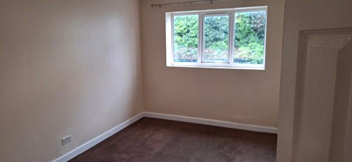 1 Bedroom Flat To Rent In Cross Street, Camborne, TR14