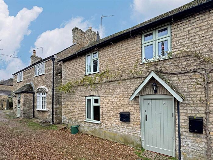 2 Bedroom Semi-Detached House To Rent In Newtown, Easton On The Hill, PE9