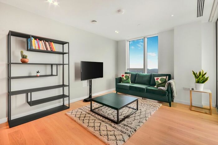 2 Bedroom Flat To Rent In City Road, London, EC1V