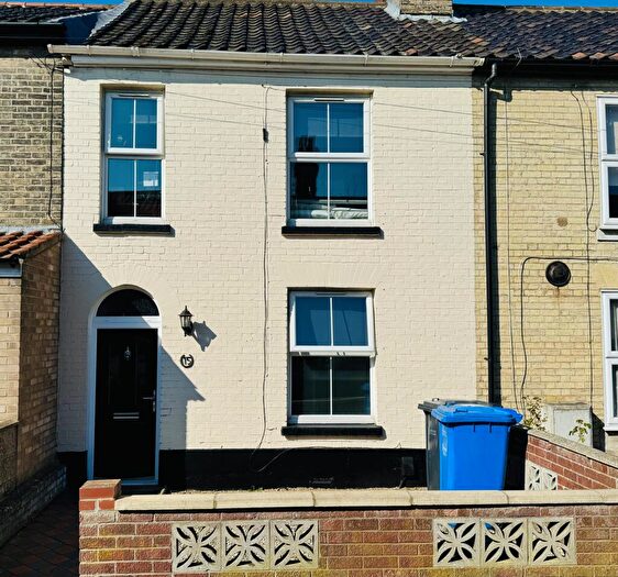 4 Bedroom Terraced House To Rent In Newmarket Street, Norwich, NR2