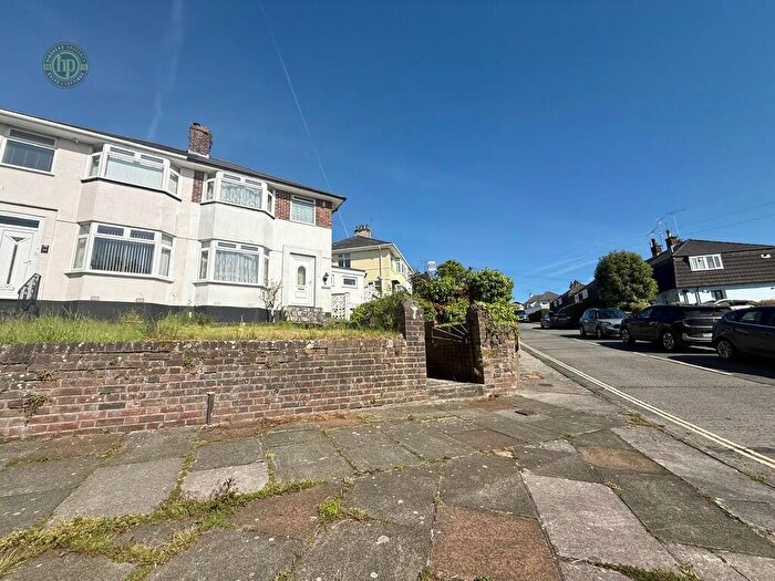 3 Bedroom End Of Terrace House For Sale In Bowers Road, Milehouse, Plymouth, PL2
