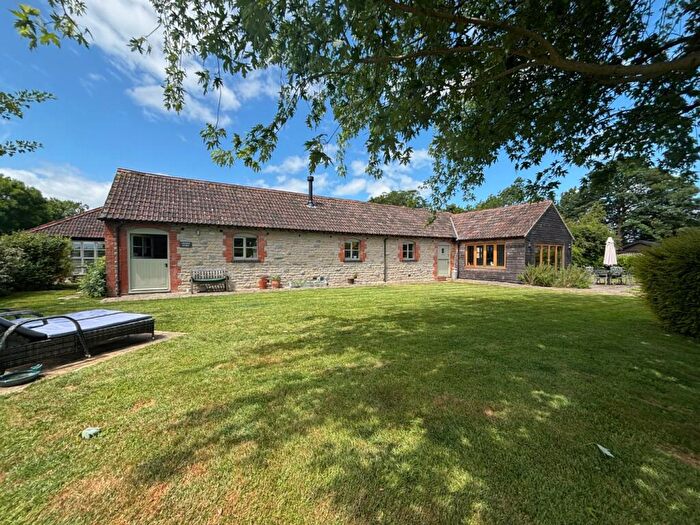 5 Bedroom Barn Conversion For Sale In South Barrow - Close To Castle Cary, BA22