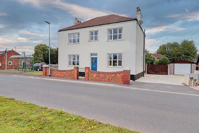 4 Bedroom Detached House For Sale In Main Street, Althorpe, DN17