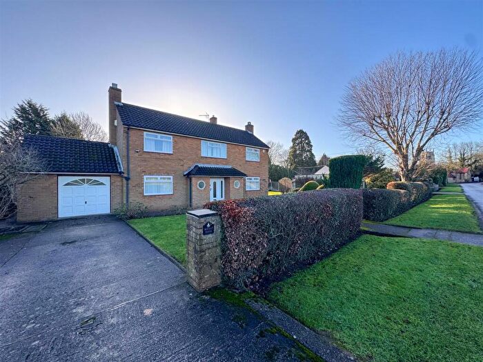 3 Bedroom Detached House For Sale In Church Lane, Carlton-In-Lindrick, S81