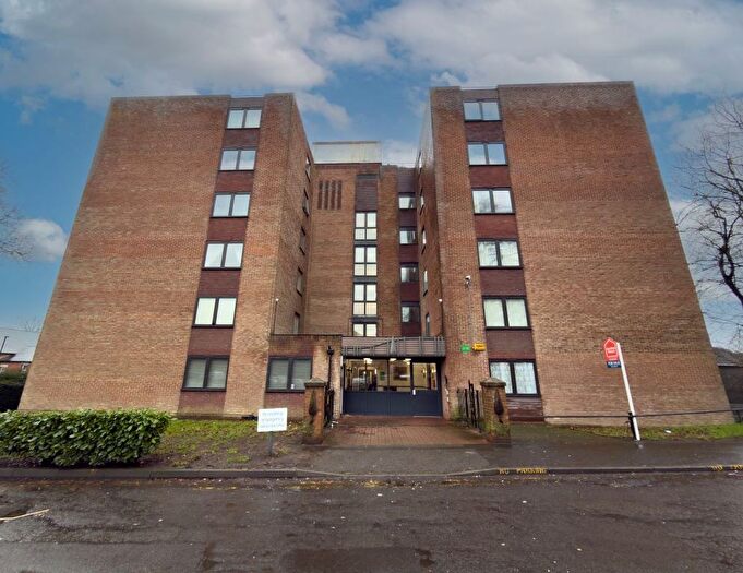 1 Bedroom Flat For Sale In Benwell Close Benwell Grange, Newcastle Upon Tyne, Tyne And Wear, NE15