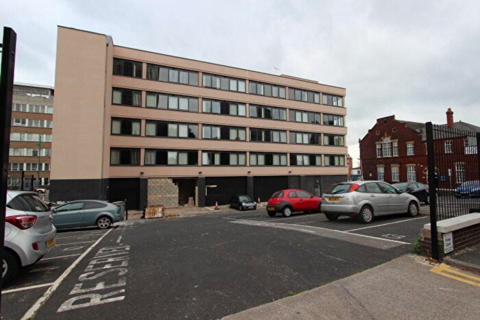 2 Bedroom Apartment To Rent In Millbrook Street, Stockport, SK1