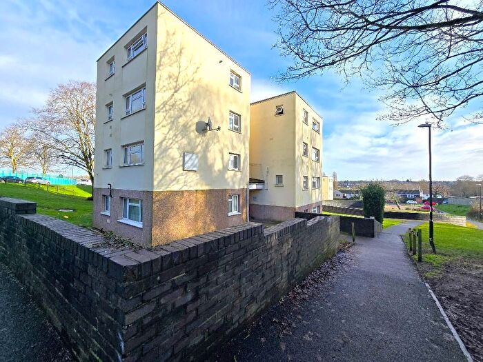 2 Bedroom Flat To Rent In Attoxhall Road, Wyken, CV2