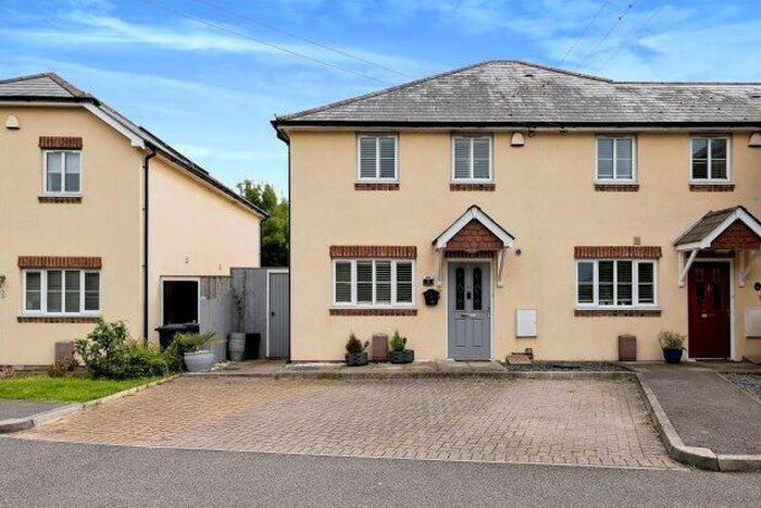 3 Bedroom Property To Rent In Birdham Road, Chichester, PO20