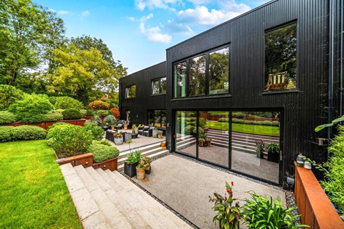 5 Bedroom Detached House To Rent In Alders Road Reigate, RH2