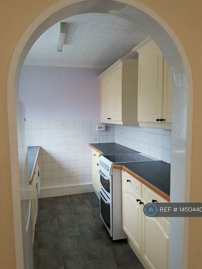 1 Bedroom Flat To Rent In Leighstone Court, Chester, CH2