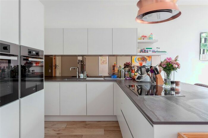 5 Bedroom Semi-Detached House To Rent In Gunnersbury Gardens, London, Uk, W3