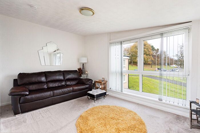 2 Bedroom Terraced House For Sale In Whitelaw Drive, Bathgate, EH48