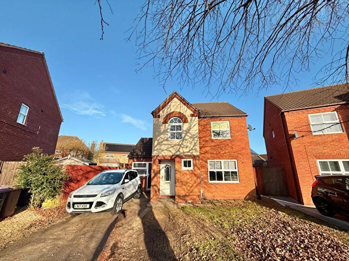3 Bedroom Detached House For Sale In Gloucester Close, Lincoln, LN4