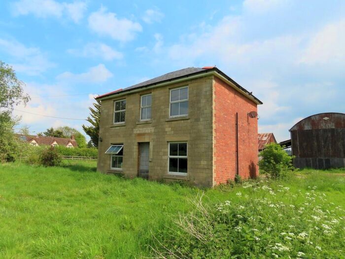 Land For Sale In Dauntsey, Chippenham, Wiltshire, SN15
