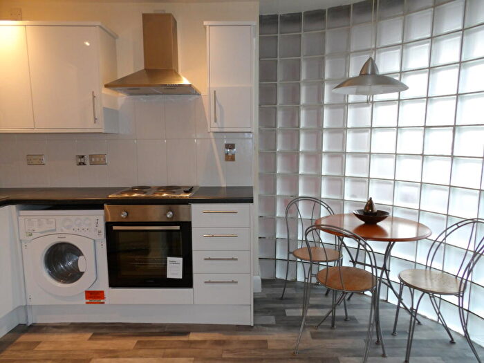 1 Bedroom Apartment To Rent In Park Central, B15