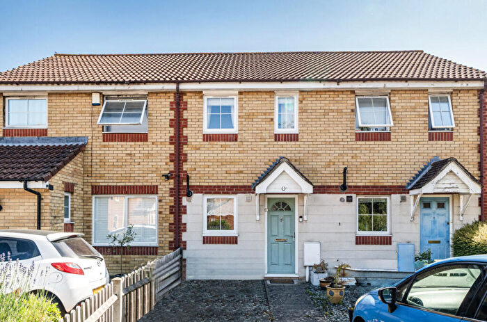 2 Bedroom Terraced House For Sale In Philips Close, Carshalton, SM5
