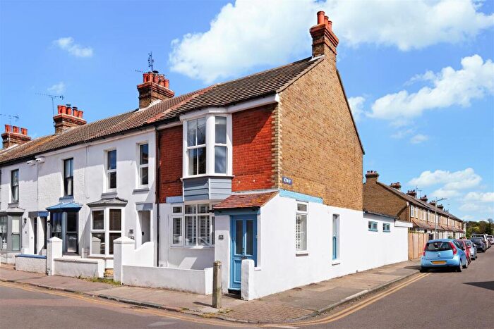 4 Bedroom End Of Terrace House For Sale In Regent Street, Whitstable, CT5